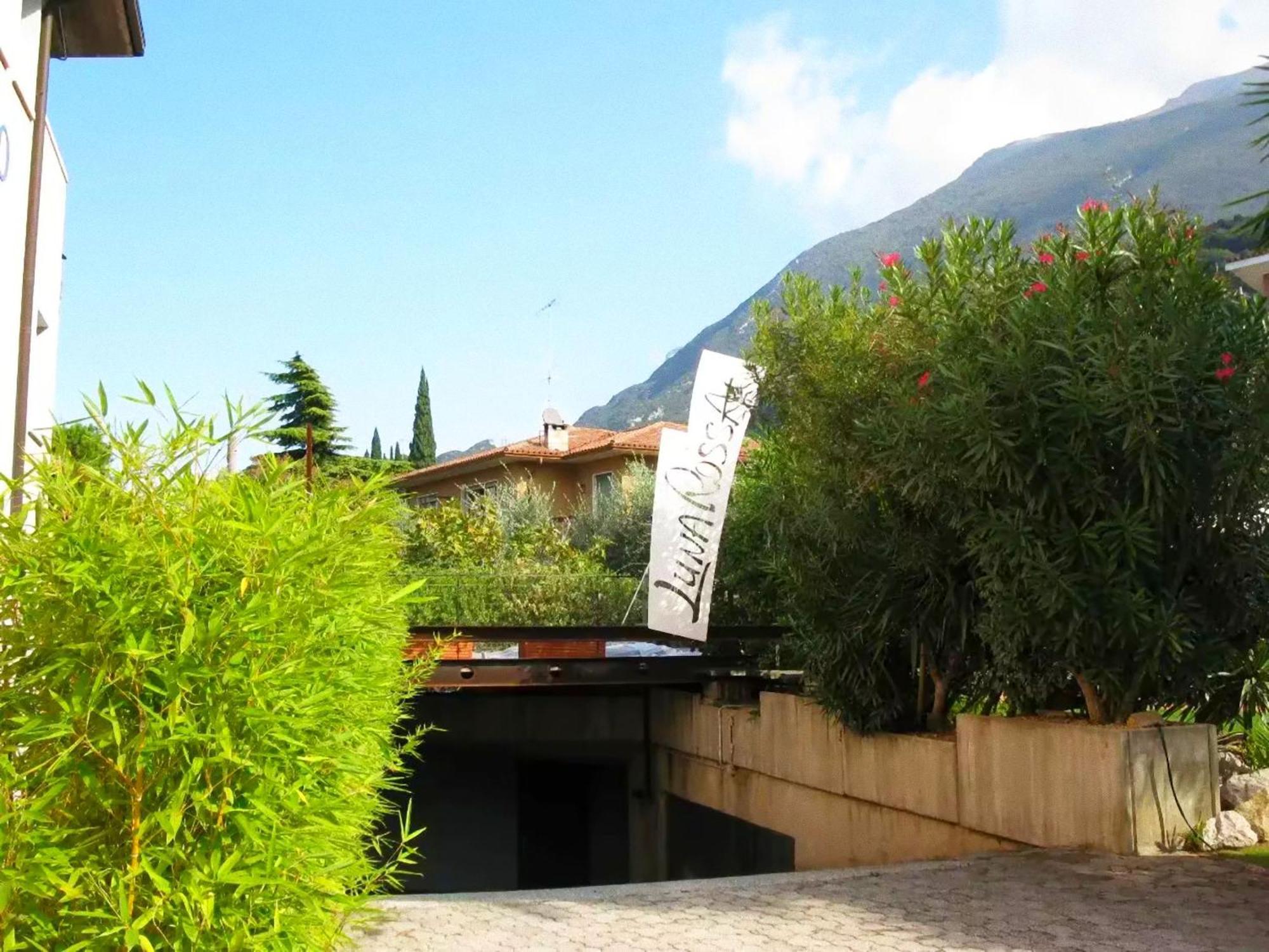 Hotel Luna Rossa (Adults Only) Malcesine Luaran gambar