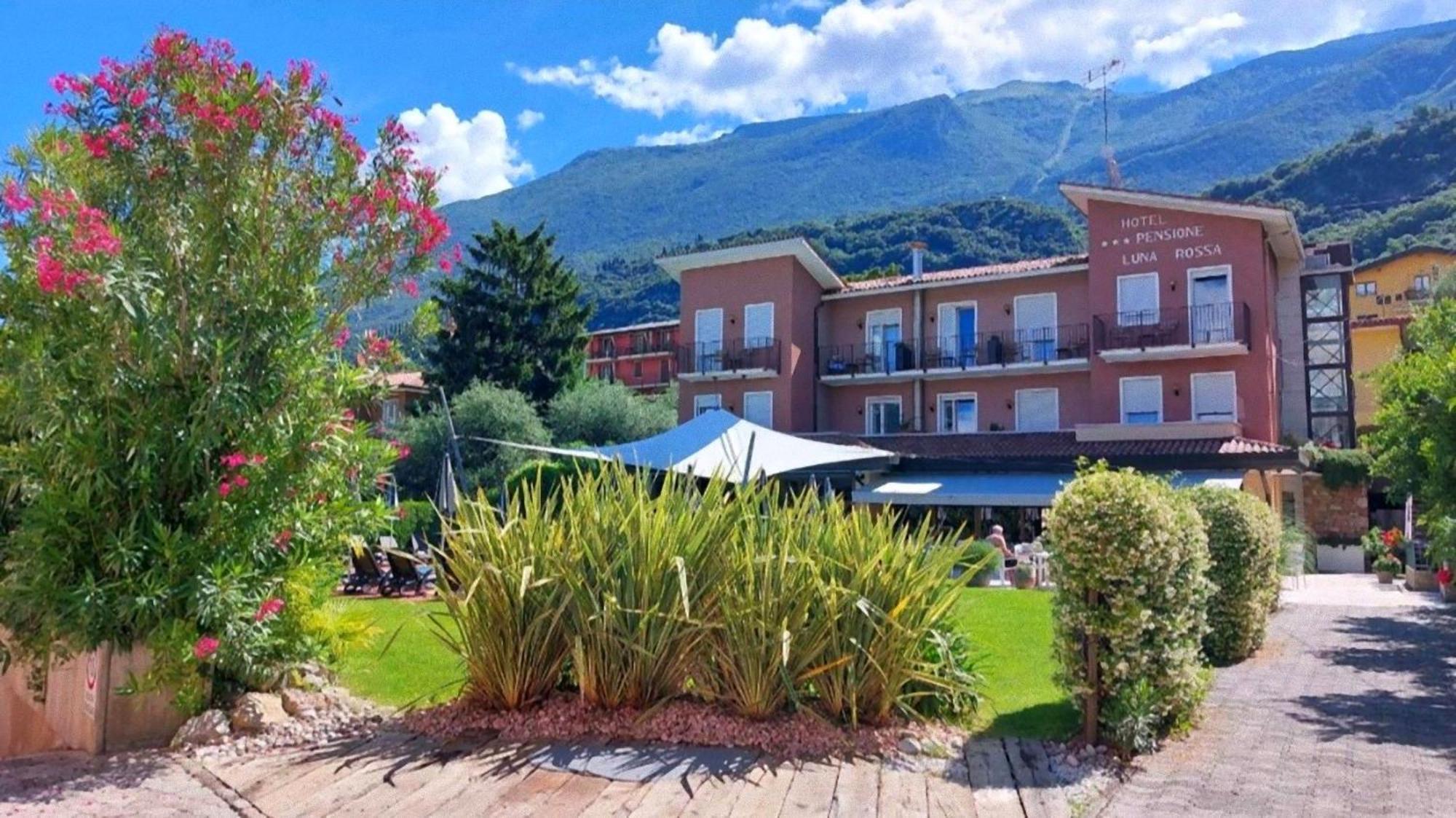 Hotel Luna Rossa (Adults Only) Malcesine Luaran gambar