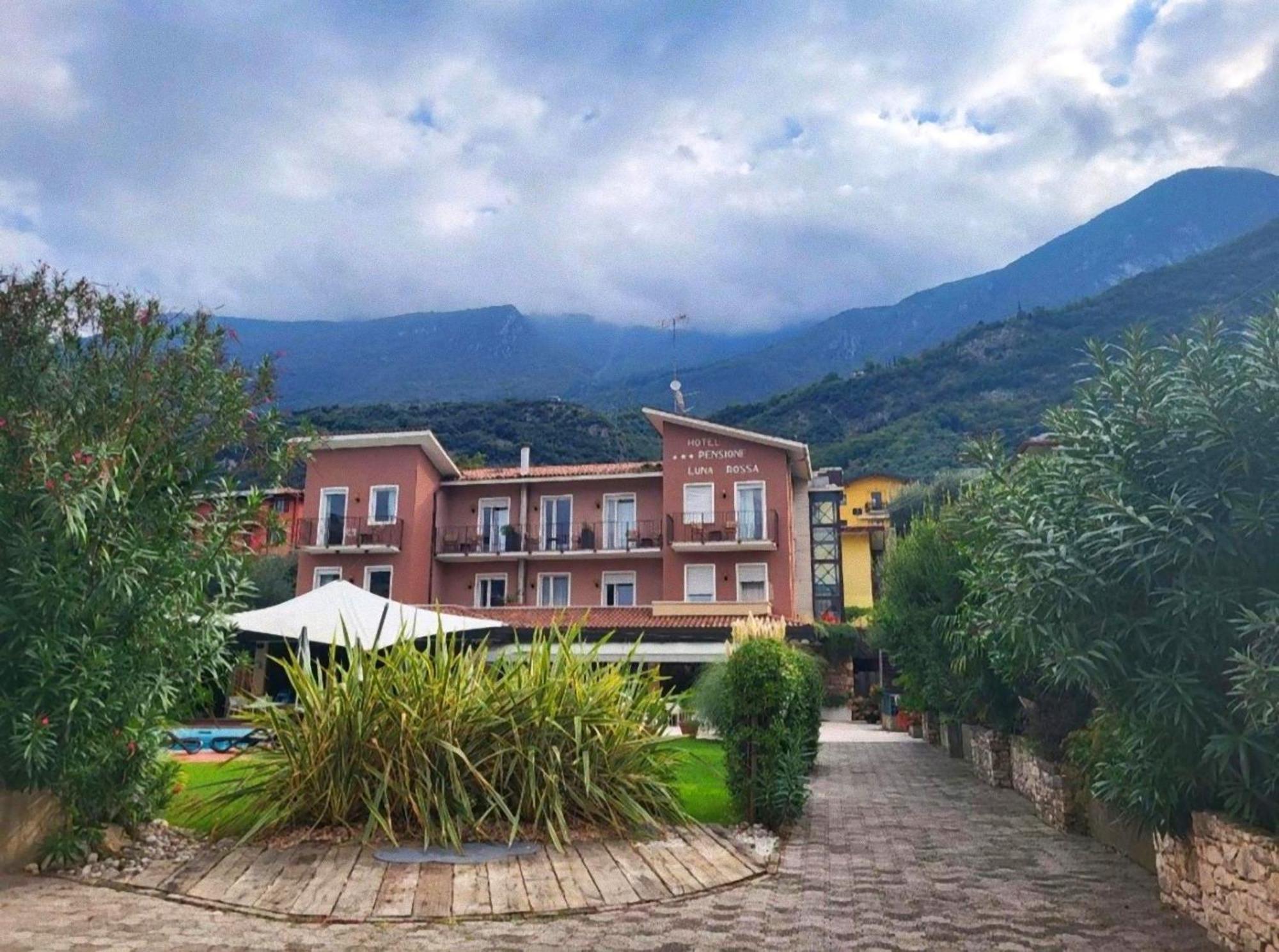 Hotel Luna Rossa (Adults Only) Malcesine Luaran gambar