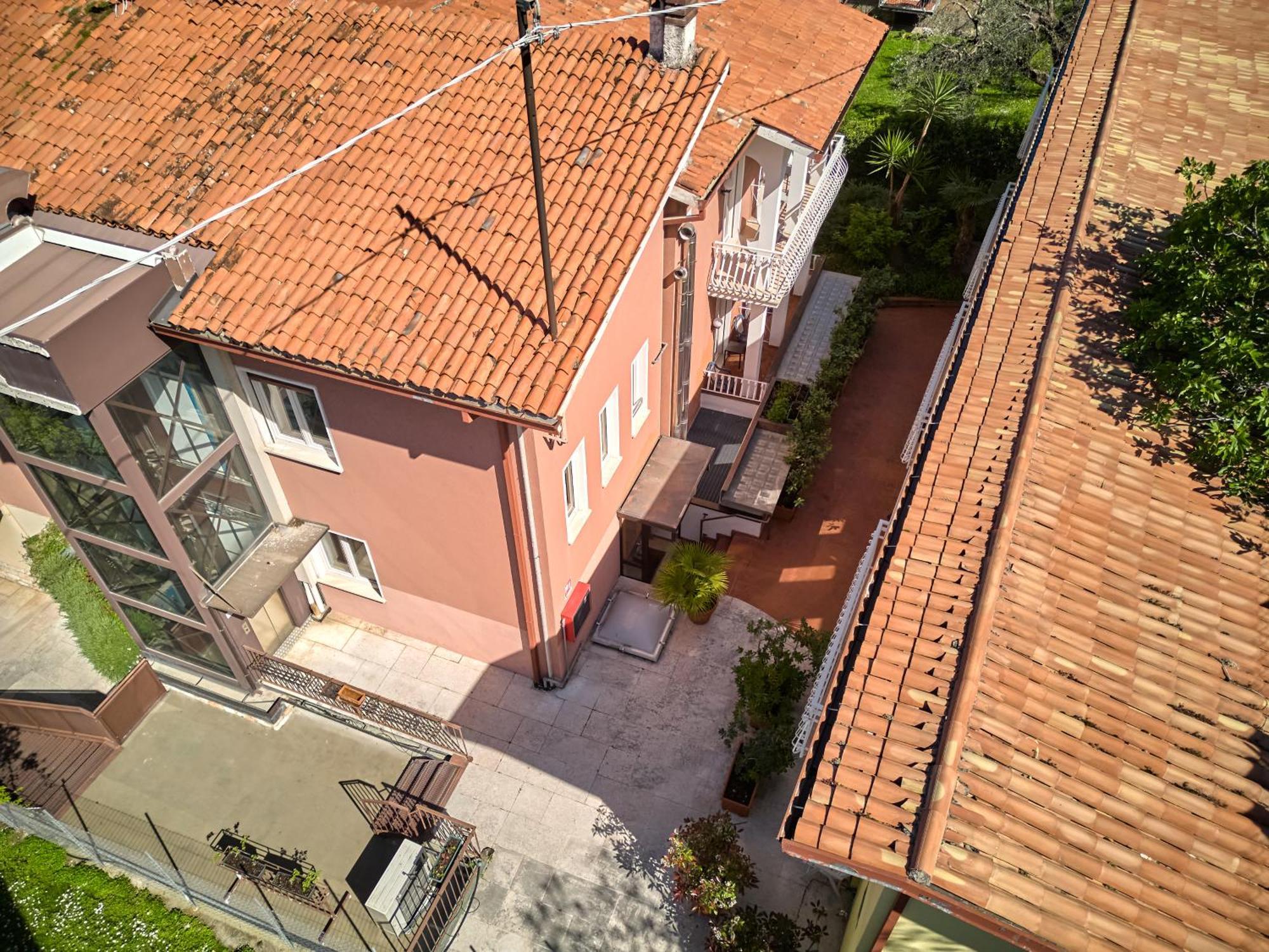 Hotel Luna Rossa (Adults Only) Malcesine Luaran gambar